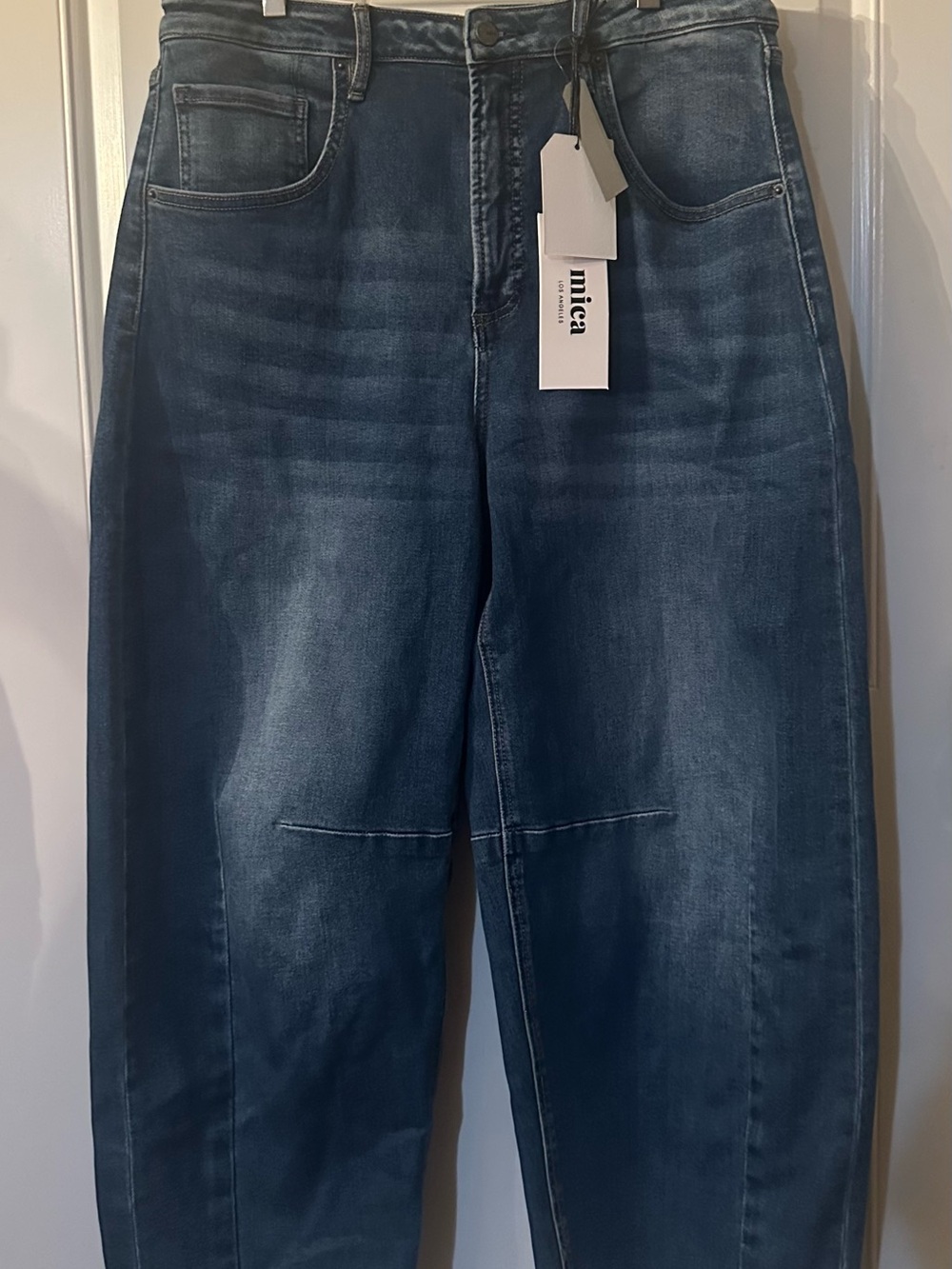 Mica Indigo Relaxed Jeans - Women